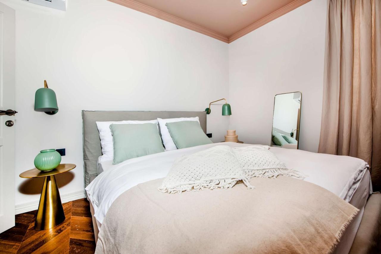 Campitelli Design Apartment 罗维尼 外观 照片
