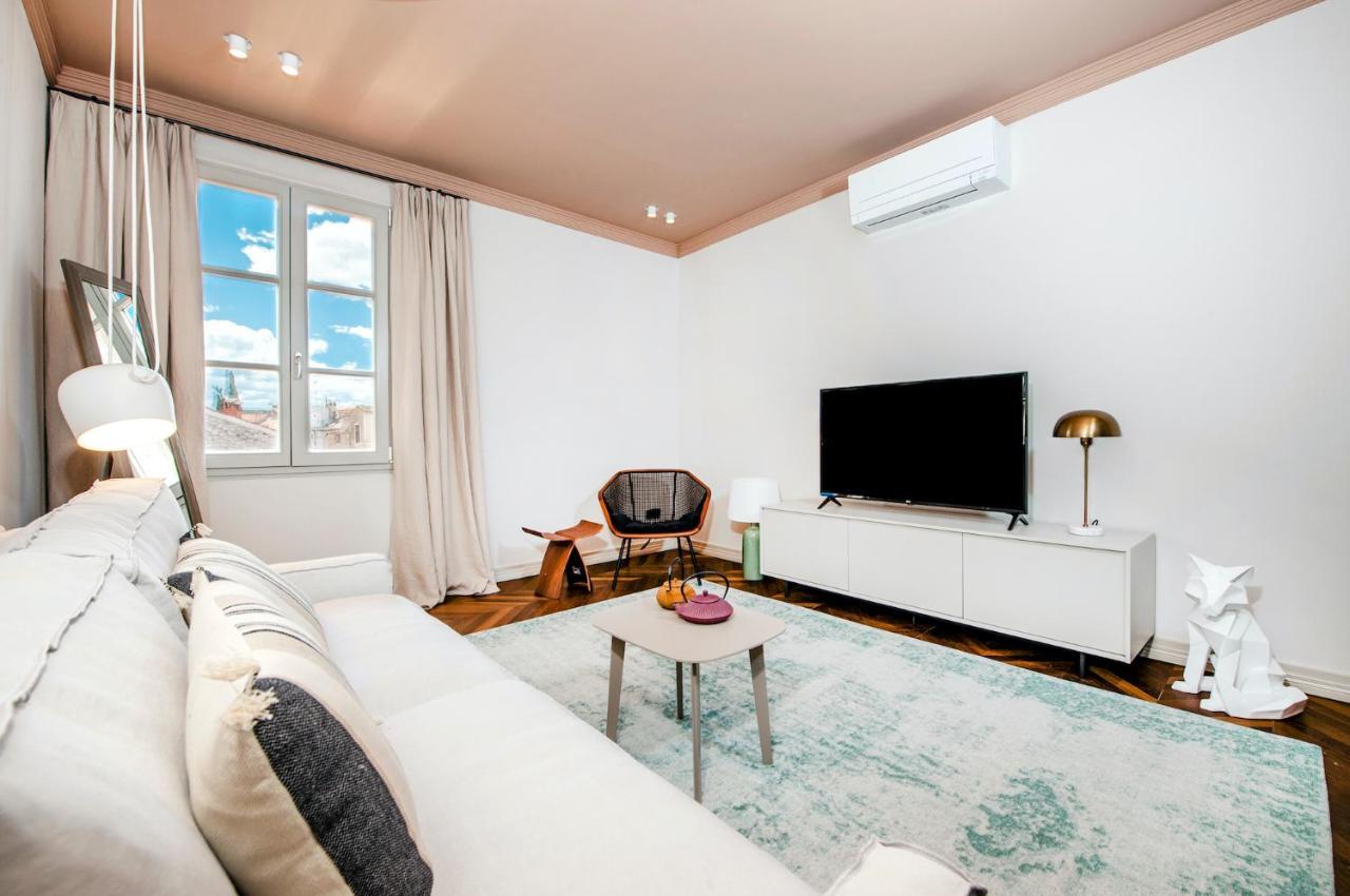 Campitelli Design Apartment 罗维尼 外观 照片