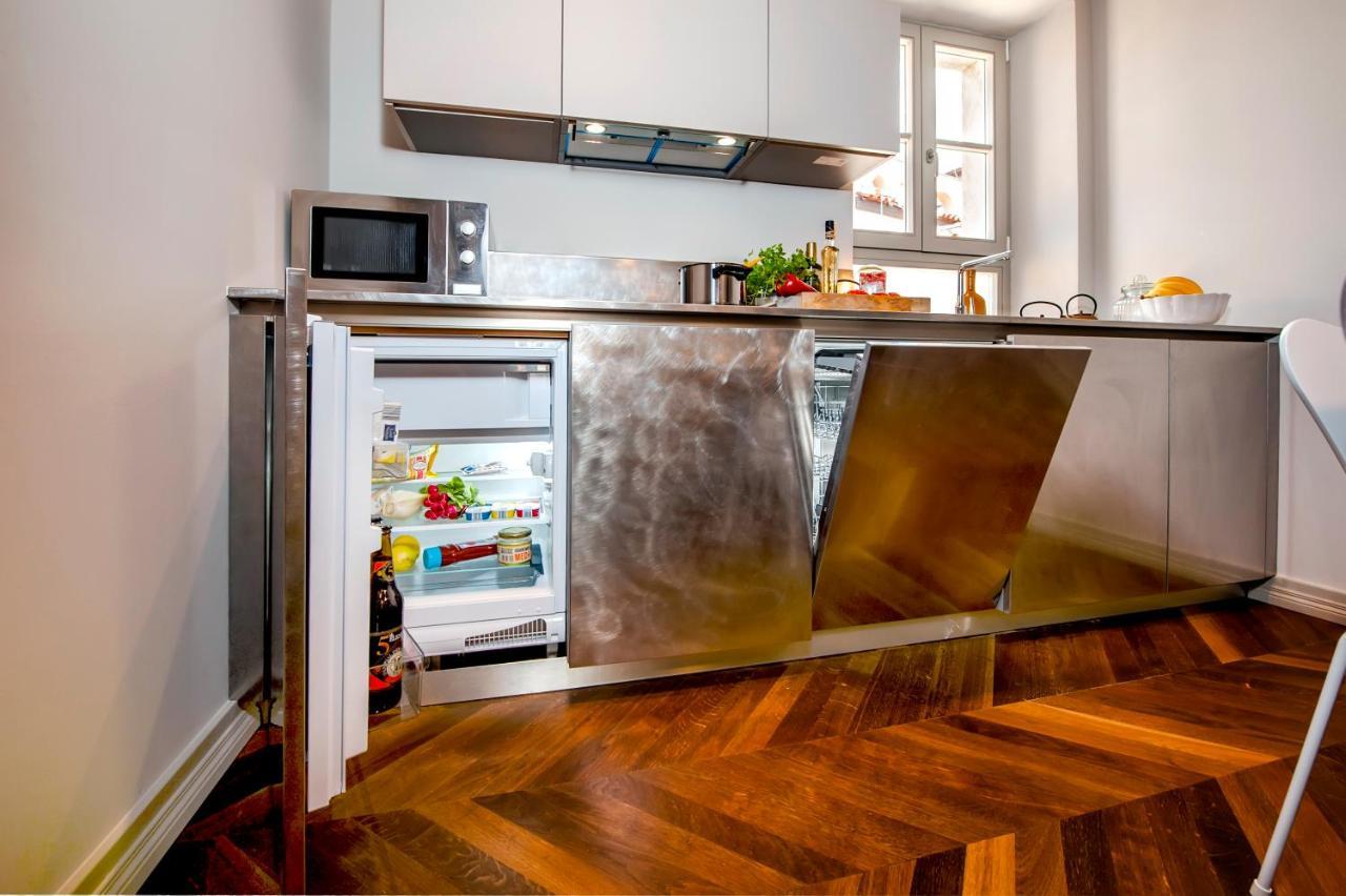 Campitelli Design Apartment 罗维尼 外观 照片